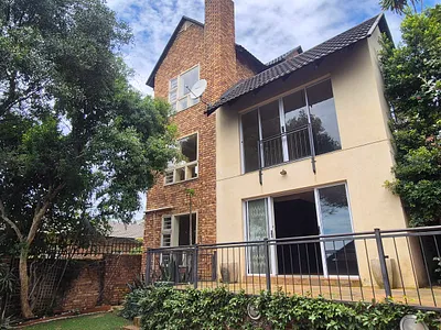 5 Bedroom House For Sale in Nelspruit - 3Gib.webp