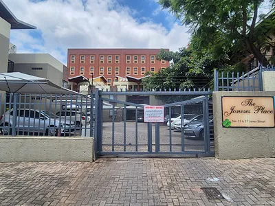 1 Bedroom Apartment For Sale in Nelspruit - img