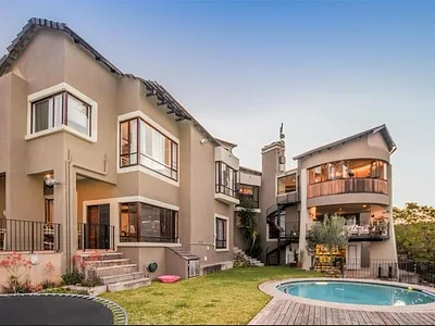 5 Bedroom House For Sale in Nelspruit - prDm.webp