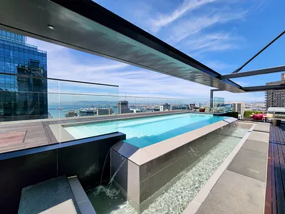 1 Bedroom Apartment For Sale in Cape Town - YUyK.webp