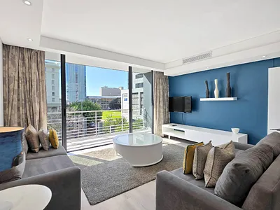 1 Bedroom Apartment For Sale in Cape Town - bw4V.webp