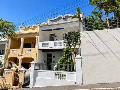 2 Bedroom Apartment To Rent in Cape Town - sg6f.webp