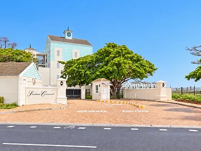 2 Bedroom Apartment For Sale in Milnerton - MvQh.webp