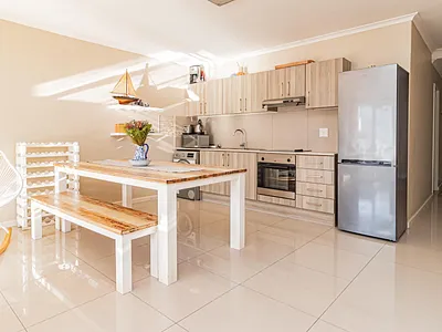2 Bedroom Apartment For Sale in Blouberg - TX6T.webp