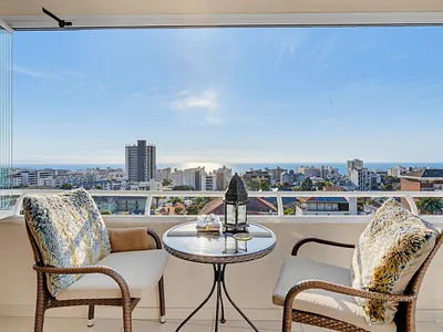 2 Bedroom Apartment For Sale in Cape Town - cxXK.webp