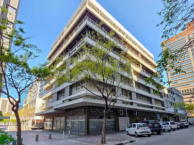 1 Bedroom Apartment To Rent in Cape Town - godG.webp