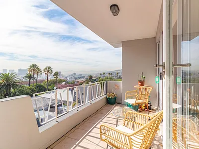 2 Bedroom Apartment To Rent in Cape Town - B04P.webp
