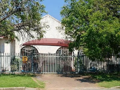 4 Bedroom House For Sale in Benoni - kiVh.webp