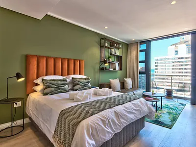 1 Bedroom Apartment For Sale in Cape Town - HqUC.webp