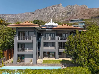 5 Bedroom House For Sale in Cape Town - A5Tt.webp