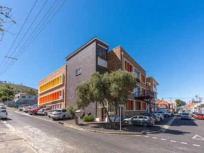 Commercial Property To Rent in Cape Town - LGD6.webp