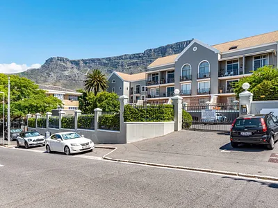 2 Bedroom Apartment To Rent in Cape Town - PHPh.webp