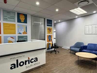 Commercial Property To Rent in Cape Town - 0lPJ.webp
