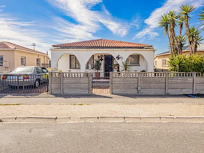 3 Bedroom House For Sale in Milnerton - hvMP.webp