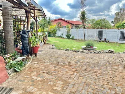 3 Bedroom House For Sale in Boksburg - ELQv.webp