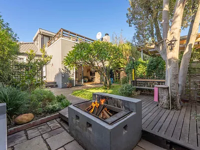 3 Bedroom House For Sale in Cape Town - 8cZa.webp