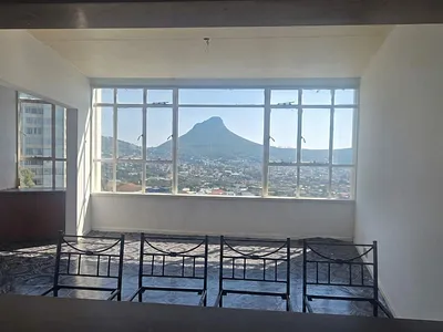 2 Bedroom Apartment For Sale in Cape Town - FfkM.webp
