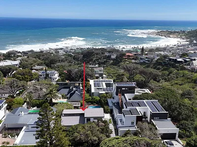 3 Bedroom House For Sale in Cape Town - jmYT.webp