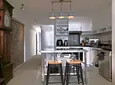 Carousel Indicator - P5OM.webp