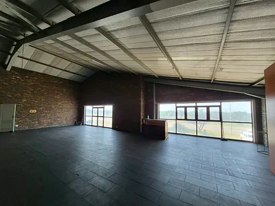 Commercial Property To Rent in Richards Bay - 1oGX.webp
