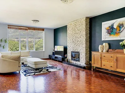 4 Bedroom Apartment For Sale in Cape Town - CiiG.webp