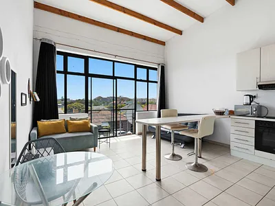 1 Bedroom Apartment For Sale in Milnerton - 9JZp.webp