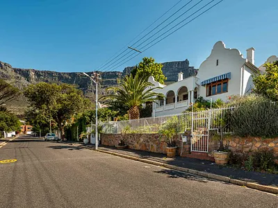 4 Bedroom House To Rent in Cape Town - xmen.webp