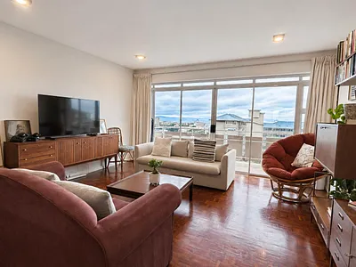 2 Bedroom Apartment To Rent in Cape Town - OVcf.webp