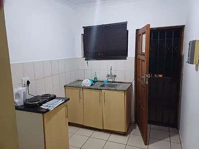 2 Bedroom Apartment For Sale in Empangeni - sCzh.webp