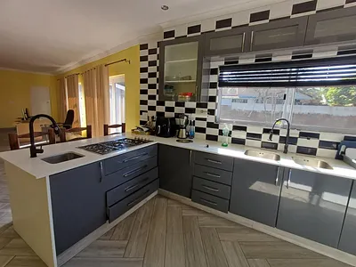 4 Bedroom House For Sale in Richards Bay - cX4B.webp