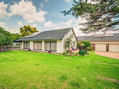 3 Bedroom House For Sale in Boksburg - kPLQ.webp