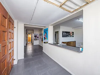 Commercial Property To Rent in Milnerton - img
