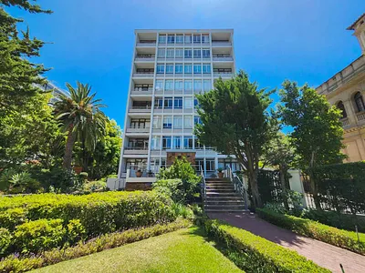 0.5 Bedroom Apartment To Rent in Cape Town - img
