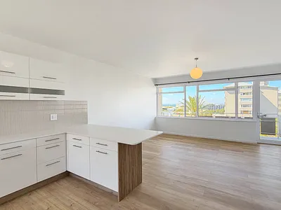 2 Bedroom Apartment To Rent in Cape Town - l5UZ.webp