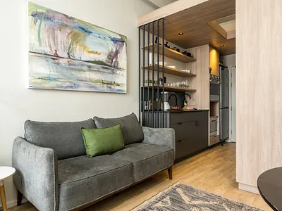 Apartment For Sale in Cape Town - 2mO1.webp