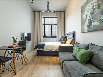 Apartment For Sale in Cape Town - 38Dz.webp