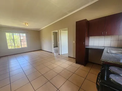 2 Bedroom Apartment To Rent in Norton Home Estate, Benoni - img