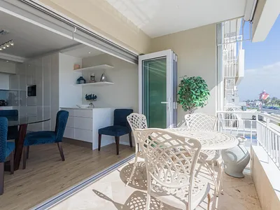 3 Bedroom Apartment To Rent in Cape Town - IaE9.webp