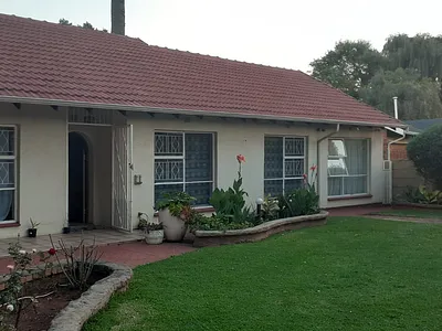 4 Bedroom House For Sale in Boksburg - QX0t.webp