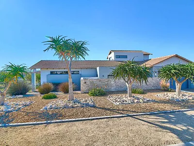 3 Bedroom House For Sale in Langebaan - 7PcH.webp
