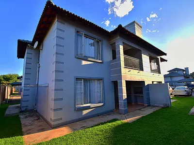 2 Bedroom Townhouse For Sale in Benoni - MXZf.webp
