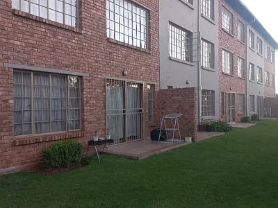 2 Bedroom Townhouse For Sale in Boksburg - QrUI.webp