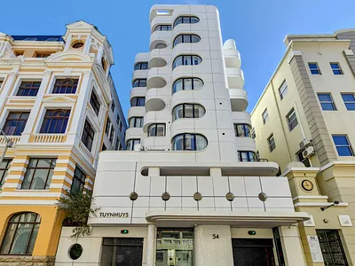 2 Bedroom Apartment To Rent in Cape Town - dK6W.webp