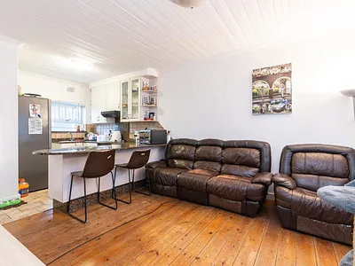 3 Bedroom House For Sale in Milnerton - L1eU.webp