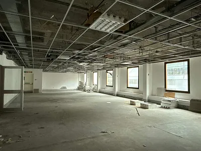 Commercial Property To Rent in Cape Town - 3iNL.webp