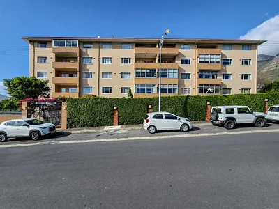 2 Bedroom Apartment To Rent in Cape Town - kMLQ.webp