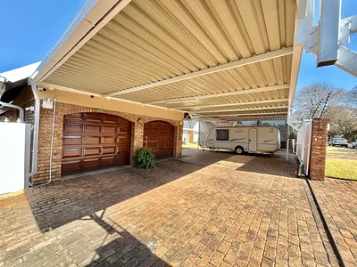 4 Bedroom House For Sale in Boksburg - qc9s.webp