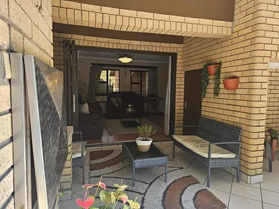 3 Bedroom Townhouse To Rent in Richards Bay - 9YEg.webp