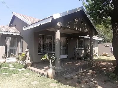 3 Bedroom Apartment To Rent in Boksburg - img