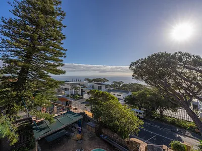 5 Bedroom House For Sale in Cape Town - qjna.webp